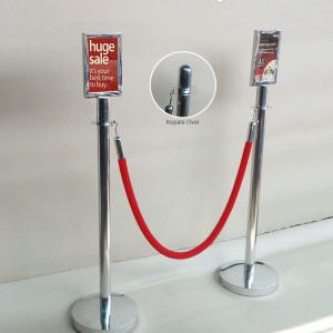 Tiang antrian stainless tali beludru kepala oval dengan sign frame portable